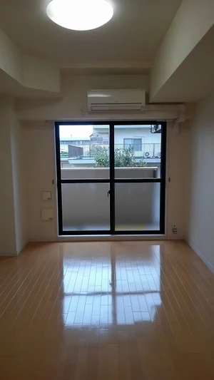 のマンスリーマンション・ウィークリーマンション「ローズガーデン 208・洋室(No.1424384)」メイン画像