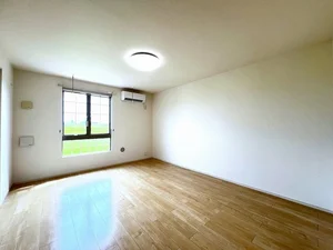のマンスリーマンション・ウィークリーマンション「ラ　クレール 102・洋室(No.1424600)」メイン画像