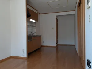 市川本町駅（山梨県）のマンスリーマンション・ウィークリーマンション「プリマヴェーラＣ 201・洋室(No.1425266)」メイン画像