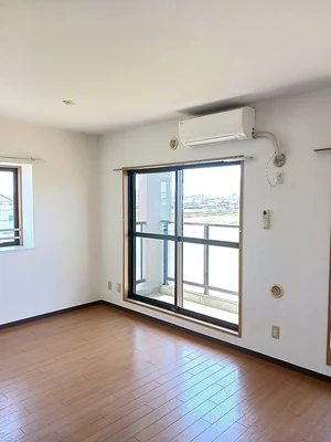 伊勢市駅（三重県）のマンスリーマンション・ウィークリーマンション「クレセールヴァンブ 301・洋室(No.1425447)」メイン画像