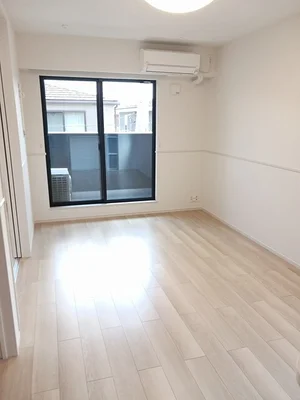 のマンスリーマンション・ウィークリーマンション「Ｅｘｃｅｌｌｅｎｔ　悠　Ⅲ　Ａ 205・洋室(No.1425707)」メイン画像