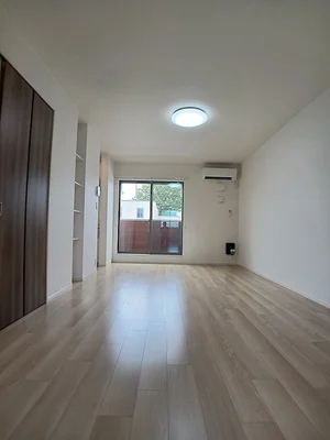 御殿場市のマンスリーマンション・ウィークリーマンション「スール　ソレイユ　ココル　Ⅰ 203・洋室(No.1425882)」メイン画像