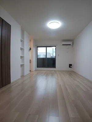 のマンスリーマンション・ウィークリーマンション「スール　ソレイユ　ココル　Ⅱ 203・洋室(No.1425888)」メイン画像