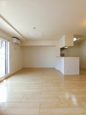 のマンスリーマンション・ウィークリーマンション「ｓｕｎｐａｒｋ岩見沢 104・洋室(No.1426103)」メイン画像