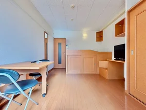 諏訪市のマンスリーマンション・ウィークリーマンション「レオパレス若里Ⅰ 102(No.1426246)」メイン画像