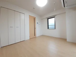 のマンスリーマンション・ウィークリーマンション「ｂｏｎｈｅｕｒ姫路栗山町 901・洋室(No.1427408)」メイン画像