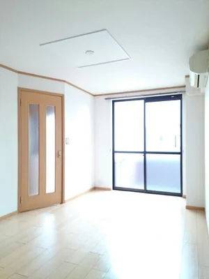 のマンスリーマンション・ウィークリーマンション「ＡＳＡＨＩＭＩＣＨＩ 101・洋室(No.1427620)」メイン画像