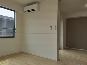 のマンスリーマンション・ウィークリーマンション「バーミィ　ブリーズ 201・洋室(No.1427915)」メイン画像