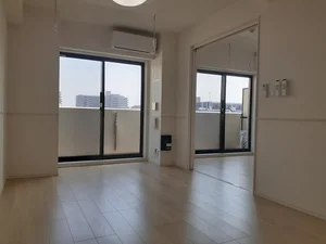 のマンスリーマンション・ウィークリーマンション「菊水レジデンス綱島Ⅰ 502・洋室(No.1428129)」メイン画像