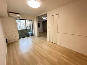 のマンスリーマンション・ウィークリーマンション「カーサビエント 103・洋室(No.1428228)」メイン画像