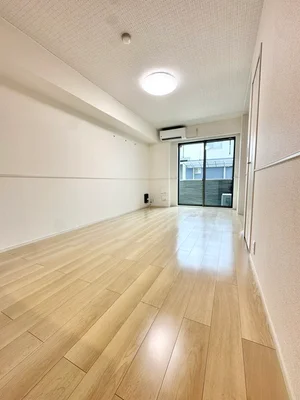 のマンスリーマンション・ウィークリーマンション「カーサビエント 103・洋室(No.1428228)」メイン画像