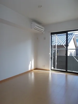 のマンスリーマンション・ウィークリーマンション「ザナドゥＣ 102・洋室(No.1429108)」メイン画像