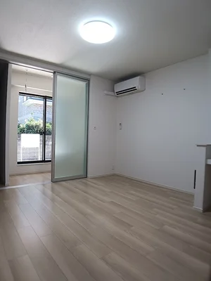 沼津市のマンスリーマンション・ウィークリーマンション「エイス　クラウディア 103・洋室(No.1430009)」メイン画像