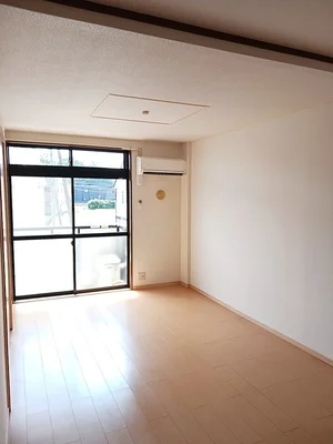 徳和駅（三重県）のマンスリーマンション・ウィークリーマンション「プリムヴェール 202・洋室(No.1430062)」メイン画像