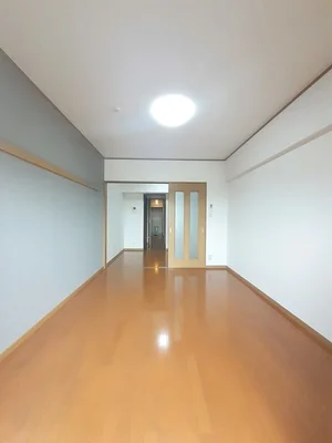 のマンスリーマンション・ウィークリーマンション「メゾンソレイユ 706・洋室(No.1430225)」メイン画像