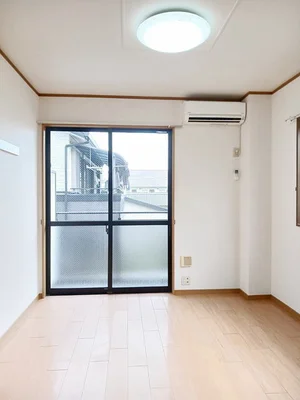 のマンスリーマンション・ウィークリーマンション「プレザントハイツ 203・洋室(No.1430446)」メイン画像