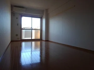 川崎市立川崎病院周辺のマンスリーマンション・ウィークリーマンション「ラヴィアンローズ 302・洋室(No.1430485)」メイン画像