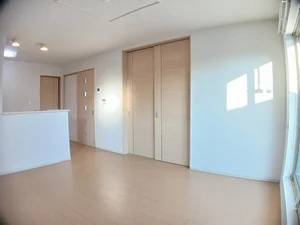 のマンスリーマンション・ウィークリーマンション「キャロル　弐番館 202・洋室(No.1430979)」メイン画像
