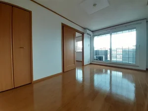 のマンスリーマンション・ウィークリーマンション「ハッピーエストＫ 201・洋室(No.1431688)」メイン画像