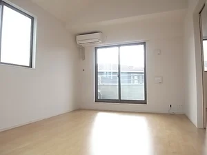 のマンスリーマンション・ウィークリーマンション「スリーズⅠ 202・洋室(No.1431886)」メイン画像