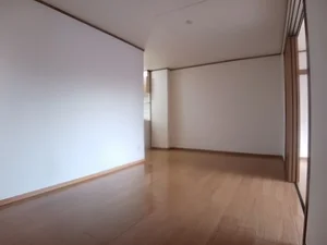 のマンスリーマンション・ウィークリーマンション「ヴィラ　ラルジュ　蘭 103・洋室(No.1432146)」メイン画像