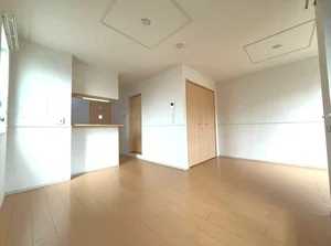 京都美術工芸大学周辺のマンスリーマンション・ウィークリーマンション「アンブラッセ 201・洋室(No.1432688)」メイン画像