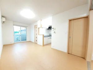 のマンスリーマンション・ウィークリーマンション「メゾン・ド・プチ・フルールⅡ 106・洋室(No.1432890)」メイン画像