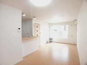 のマンスリーマンション・ウィークリーマンション「ソレイユ　Ⅲ 101・洋室(No.1432942)」メイン画像