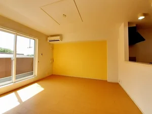 のマンスリーマンション・ウィークリーマンション「メゾン　ララリ 203・洋室(No.1433094)」メイン画像