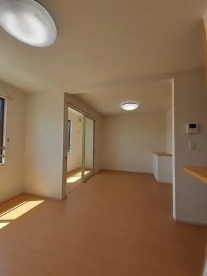 のマンスリーマンション・ウィークリーマンション「ソレアードコスタ 202・洋室(No.1433337)」メイン画像
