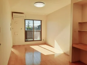 のマンスリーマンション・ウィークリーマンション「サンモールⅡ 203・洋室(No.1433453)」メイン画像