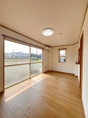 榛原郡吉田町のマンスリーマンション・ウィークリーマンション「メゾン・フリーデ 107・洋室(No.1433913)」メイン画像