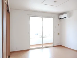 富山市のマンスリーマンション・ウィークリーマンション「メイク・レジェンドＡ 203・洋室(No.1434646)」メイン画像