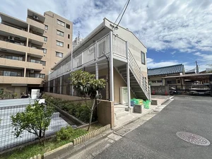 のマンスリーマンション・ウィークリーマンション「レオパレスラインホルト立石 201(No.1435119)」メイン画像