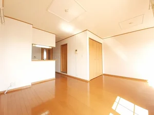 東小泉駅（群馬県）のマンスリーマンション・ウィークリーマンション「ウロジンゼⅠ 201・洋室(No.1436029)」メイン画像