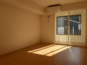 のマンスリーマンション・ウィークリーマンション「フローリサン　Ⅰ 103・洋室(No.1436460)」メイン画像