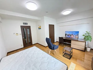 本陣駅（愛知県）のマンスリーマンション・ウィークリーマンション「アルDEスリー中村日赤 204・ダブルRoom　駐車場有(No.1436526)」メイン画像