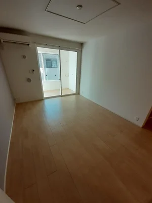 のマンスリーマンション・ウィークリーマンション「Ｙ　ＰＬＡＣＥ　Ⅲ 102・洋室(No.1436566)」メイン画像