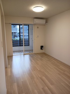 のマンスリーマンション・ウィークリーマンション「ヴィラ　フェリシアⅠ 103・洋室(No.1436572)」メイン画像