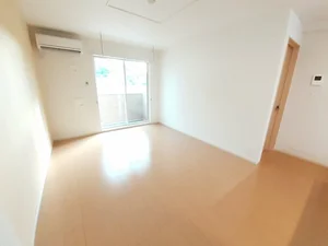 のマンスリーマンション・ウィークリーマンション「ＪｏｕＨｏｐｅⅤ　Ａ 102・洋室(No.1437282)」メイン画像