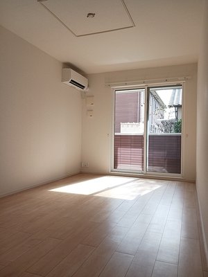 銚子市のマンスリーマンション・ウィークリーマンション「シャインズ　ウィンドⅤ 102・洋室(No.1437315)」メイン画像