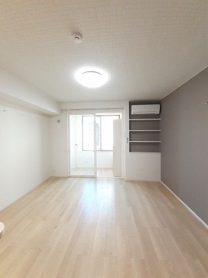新潟県のマンスリーマンション・ウィークリーマンション「ルーエ西本成寺Ⅲ 103・洋室(No.1437346)」メイン画像