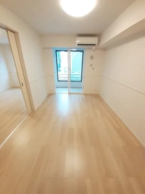 香川県のマンスリーマンション・ウィークリーマンション「サンルミエール　Ⅰ 103・洋室(No.1437387)」メイン画像