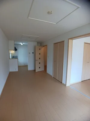 東総社駅（岡山県）のマンスリーマンション・ウィークリーマンション「ＳＵＮ’Ｓ　ＧＡＲＤＥＮ中央Ⅲ 205・洋室(No.1437713)」メイン画像