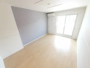 のマンスリーマンション・ウィークリーマンション「リクソーレⅧ　Ａ 106・洋室(No.1438374)」メイン画像