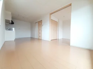 のマンスリーマンション・ウィークリーマンション「ベル　アンジュ 201・洋室(No.1438384)」メイン画像
