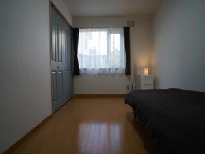 洋室：ベットルーム