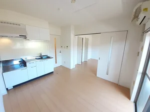 福岡工業大学短期大学部周辺のマンスリーマンション・ウィークリーマンション「マルワ・シャルマンⅢ 205・洋室(No.1438469)」メイン画像