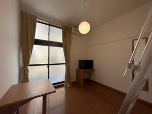 のマンスリーマンション・ウィークリーマンション「レオパレスアビィロード烏山 103(No.1438809)」メイン画像