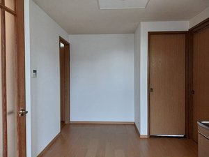 のマンスリーマンション・ウィークリーマンション「アーバンハイツ岩崎Ｃ 102・洋室(No.1438856)」メイン画像
